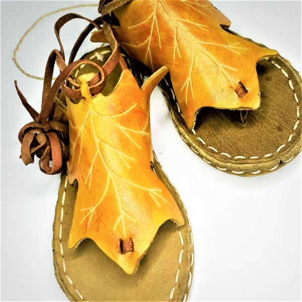 Yellow Sandals With Stitched Connector - 3