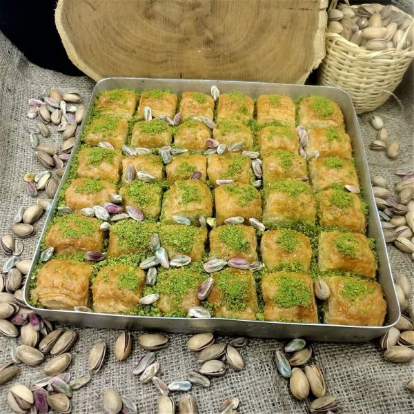 Pistachus Baklava 1320 Gr. Tray - 2