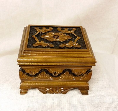 Carved Chest - Footed Rectangular -Medium 