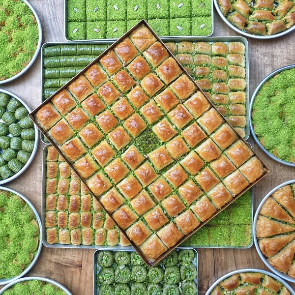 Special Square Slice Dry Baklava (with tray) - 3