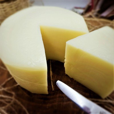 Full Fat Cheddar Cheese- kg - 1